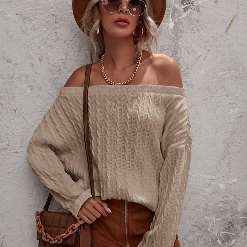 oversized off shoulder textured long sleeve -CHAR - Picture 4 of 15